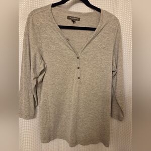 Tommy Bahama longsleeve knit top